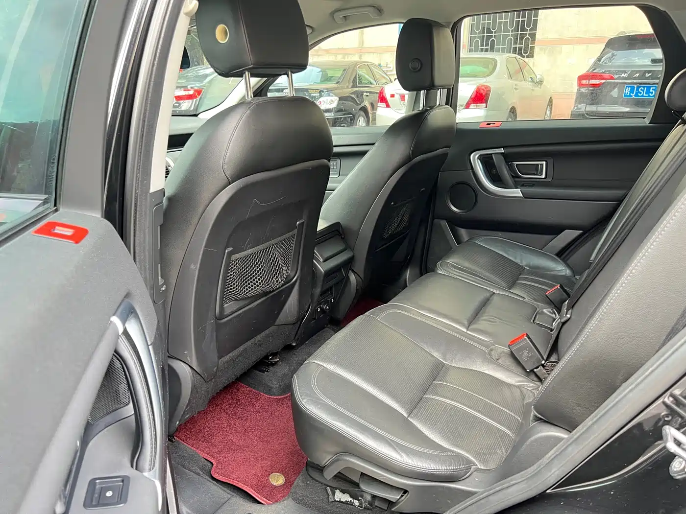 Land Rover Discovery Sport 2016 2.0T HSE фото 11
