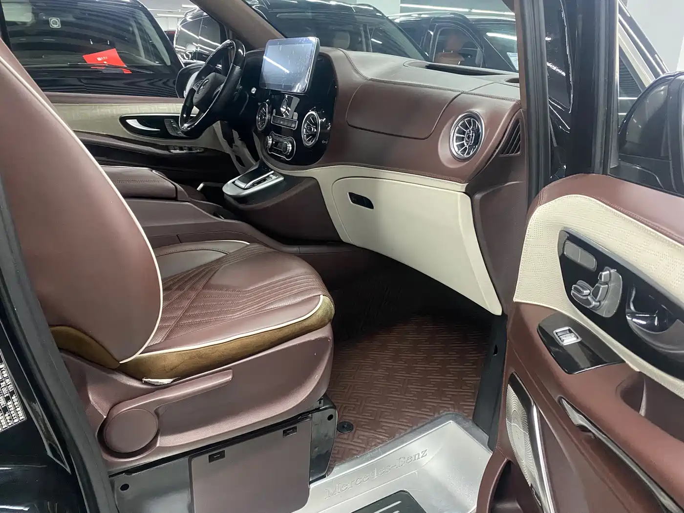 MERCEDES-BENZ V-CLASS