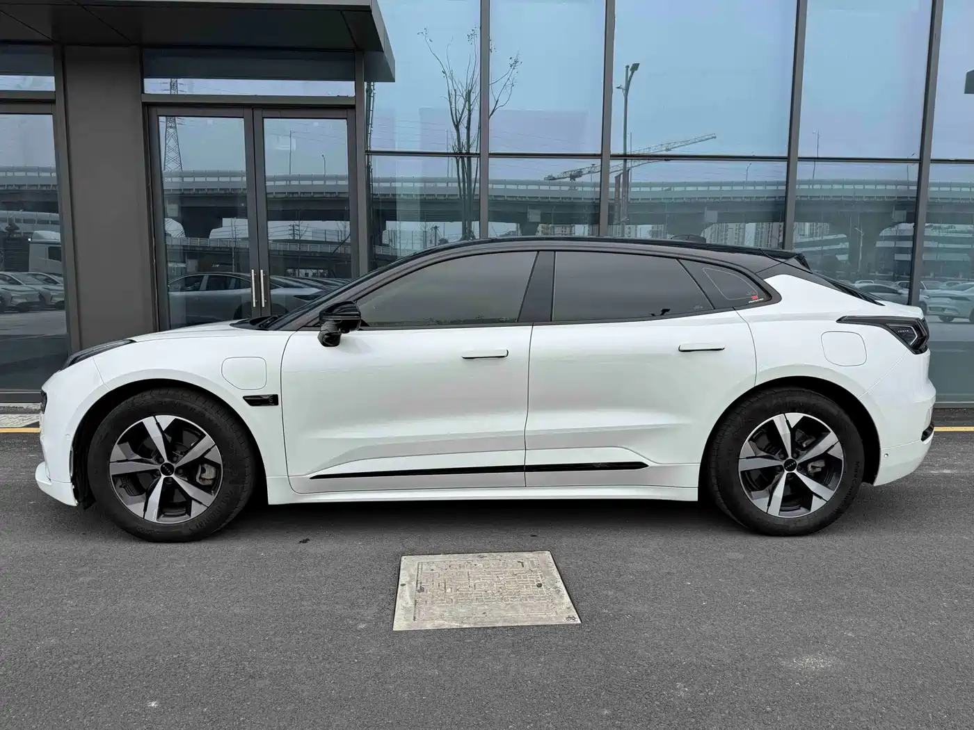 ZEEKR EXTREME KRYPTON 001