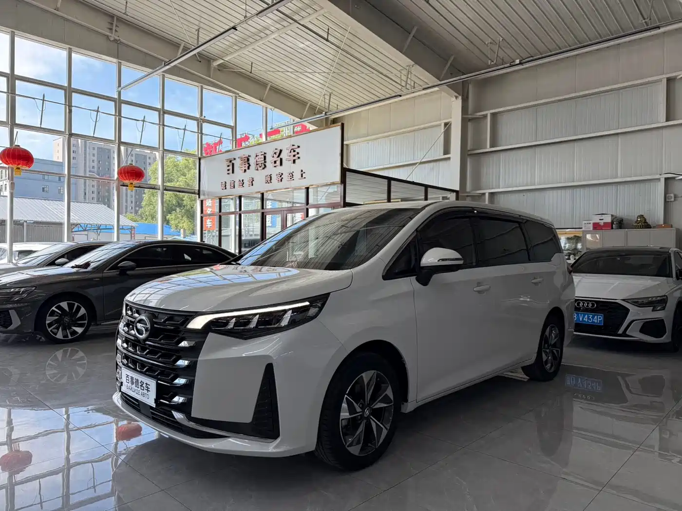 GAC Trumpchi Trumpchi M6 2021 PRO 270T DCT Premium Edition