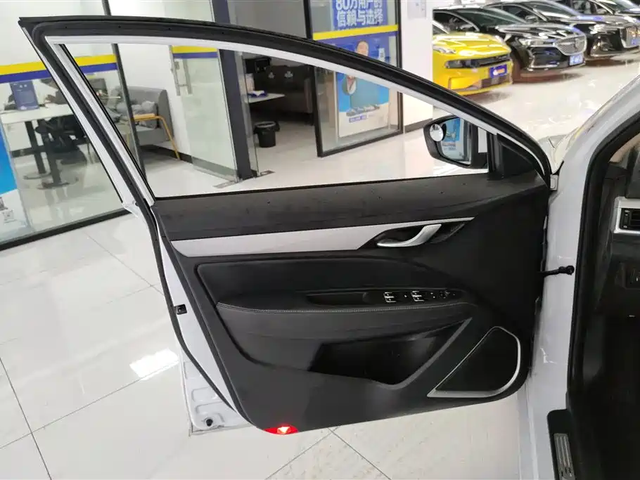 GEELY AUTOMOBILE EMGRAND