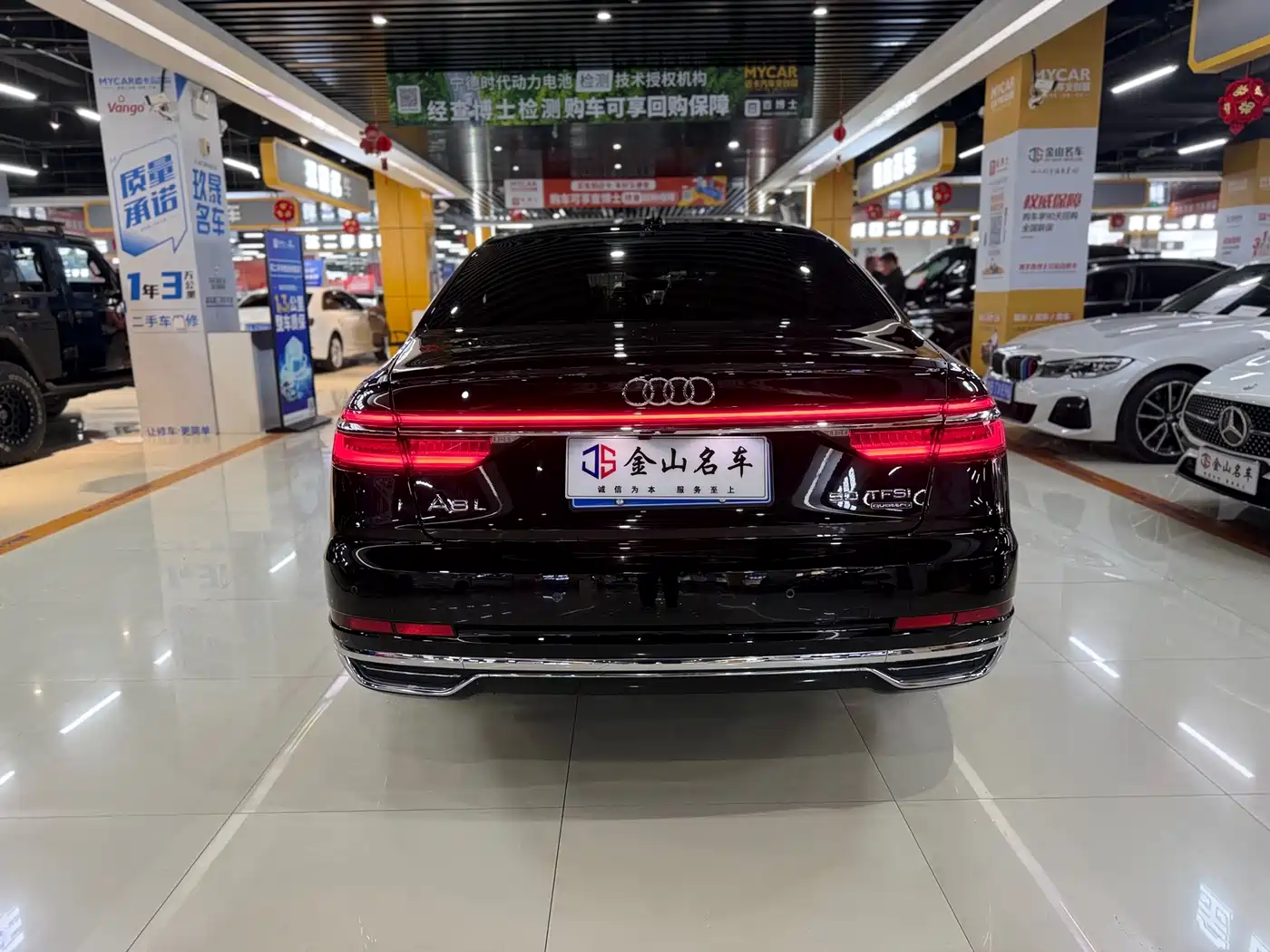 Audi A8 2021 A8L 50 TFSI quattro Comfort фото 13