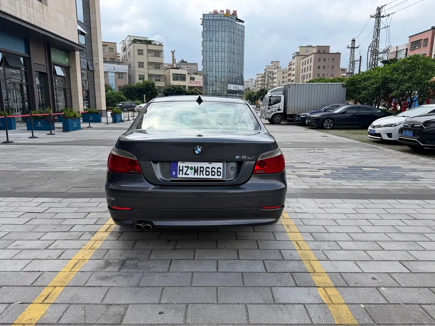 BMW 5 Series 2008 523Li Luxury фото 5