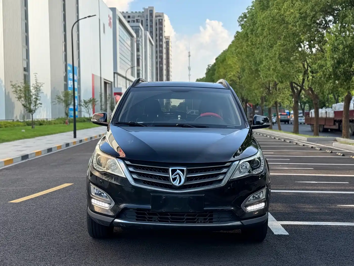 Baojun 560 2015 2015 1.8L Manual Luxury