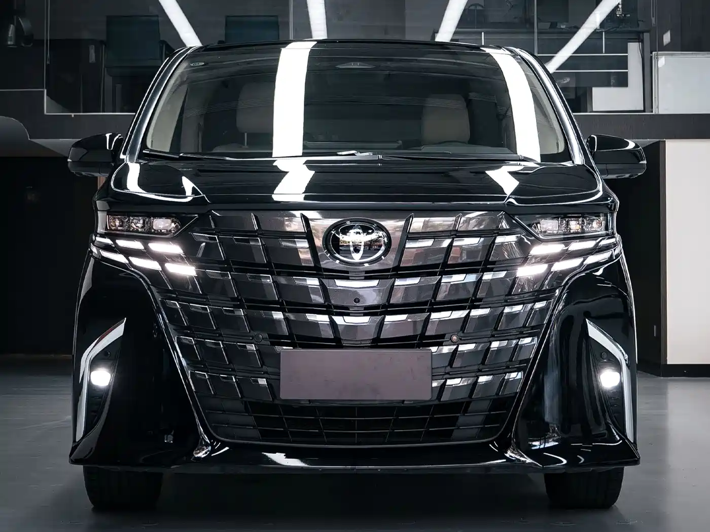 Toyota Alphard 2024 Hybrid 2.5L Ultimate Enjoyment Edition