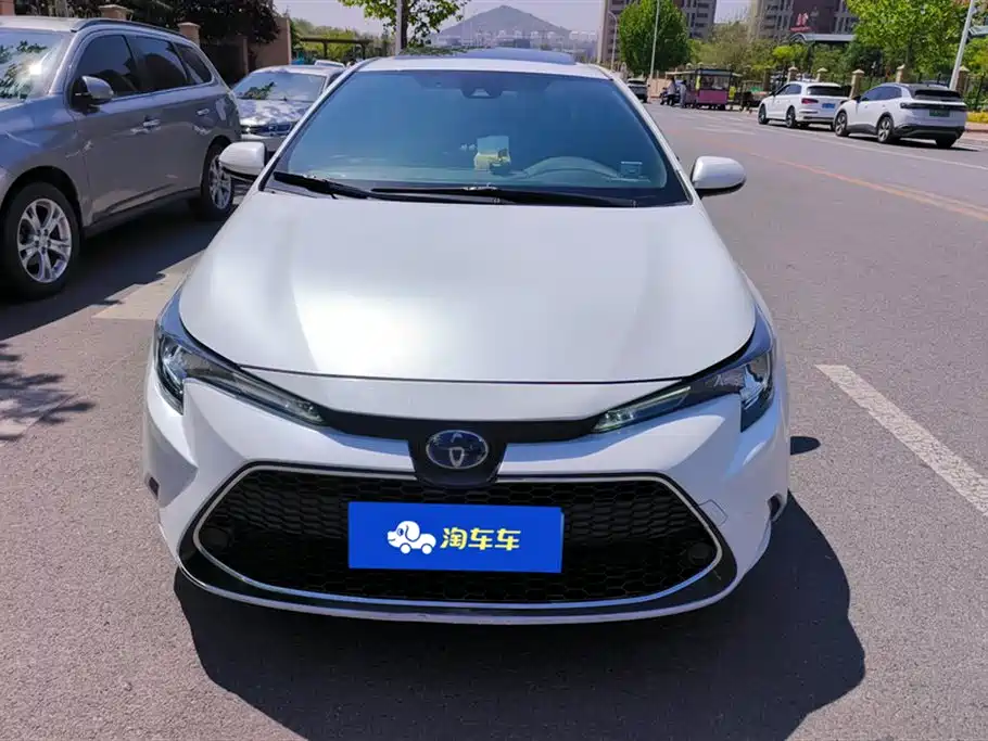 Toyota Levin 2019 Hybrid 1.8H E-CVT Luxury Edition China VI фото 2