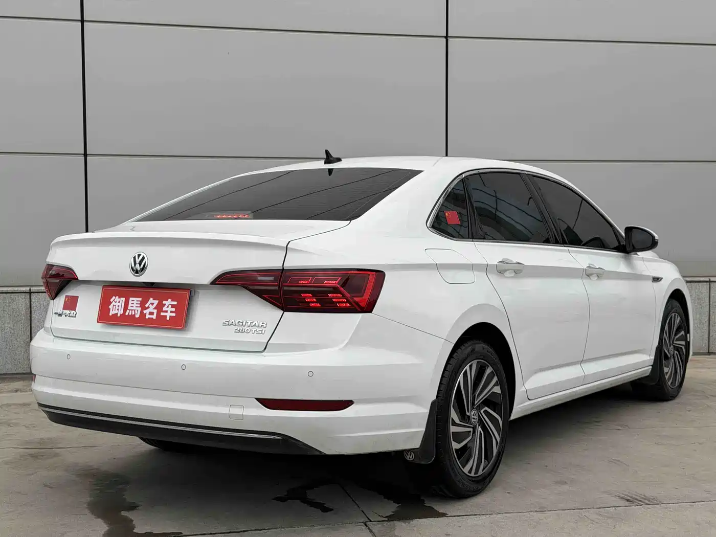 Volkswagen Sagitar 2022 280TSI DSG Surpassing Edition фото 5