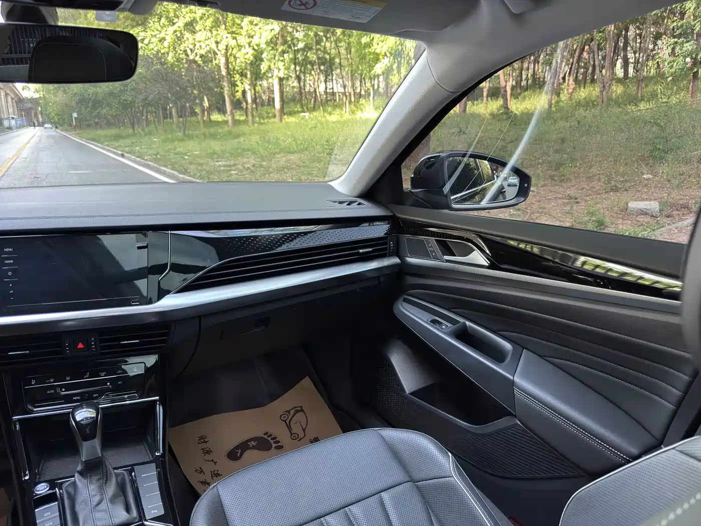 Volkswagen Passat 2024 330TSI Starlight Elite Edition фото 7