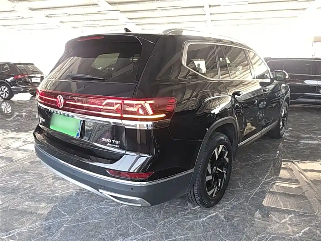 VOLKSWAGEN TOURANG