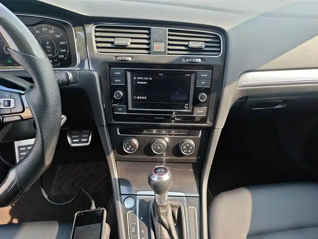 Volkswagen Golf 2018 230TSI Automatic Comfort фото 9