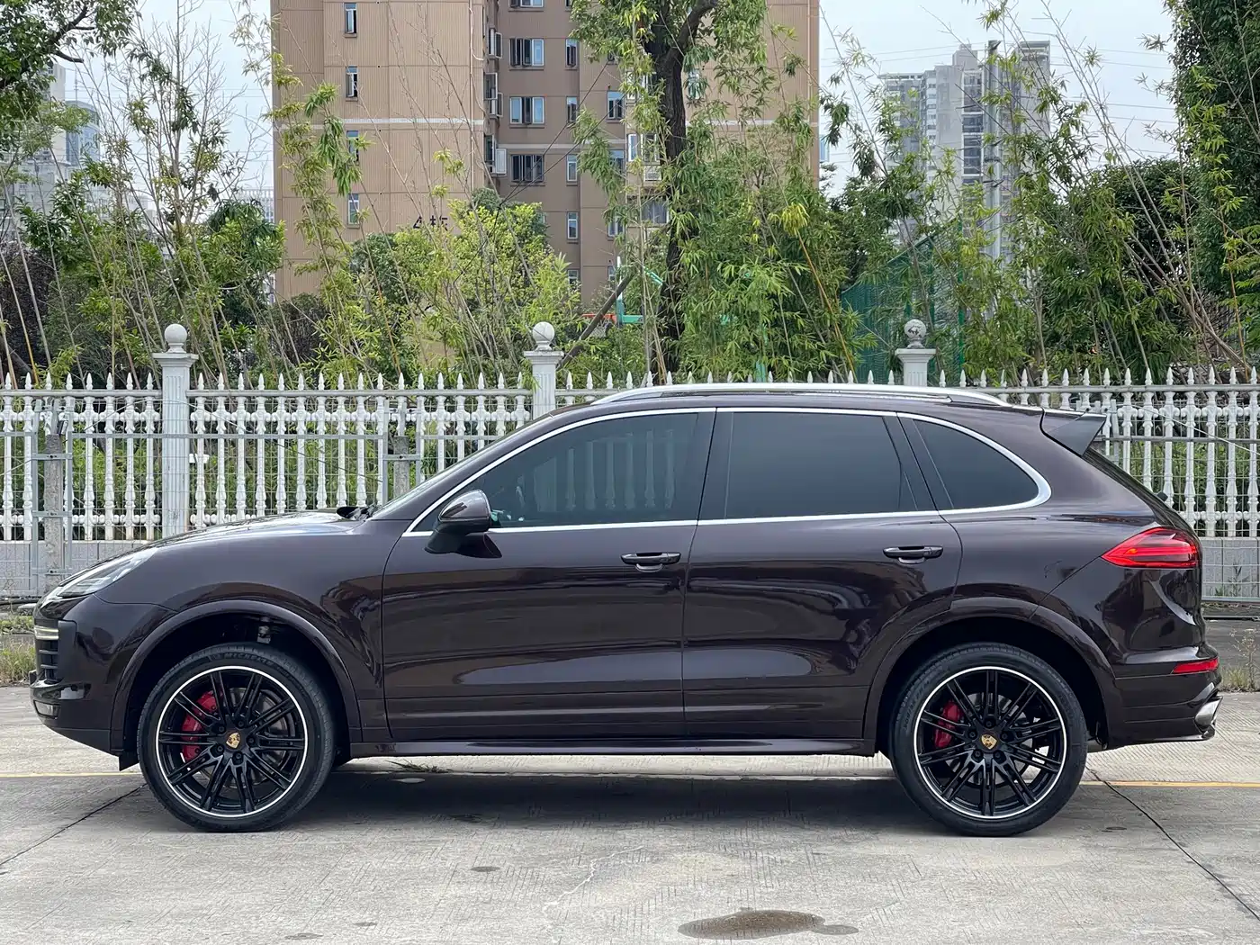 Фото 9 - Porsche Cayenne