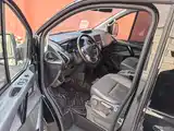 Photo 7 - Ford Tourneo