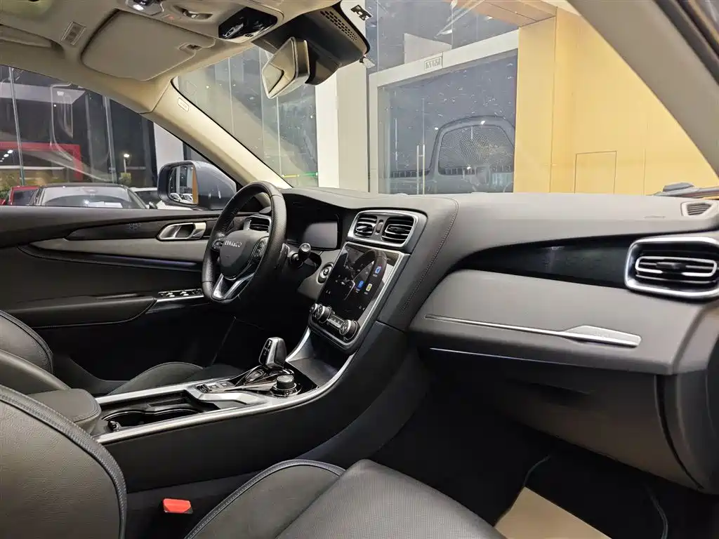 Lynk & Co 01 EM-P 2019 1.5T PHEV Power China VI фото 12