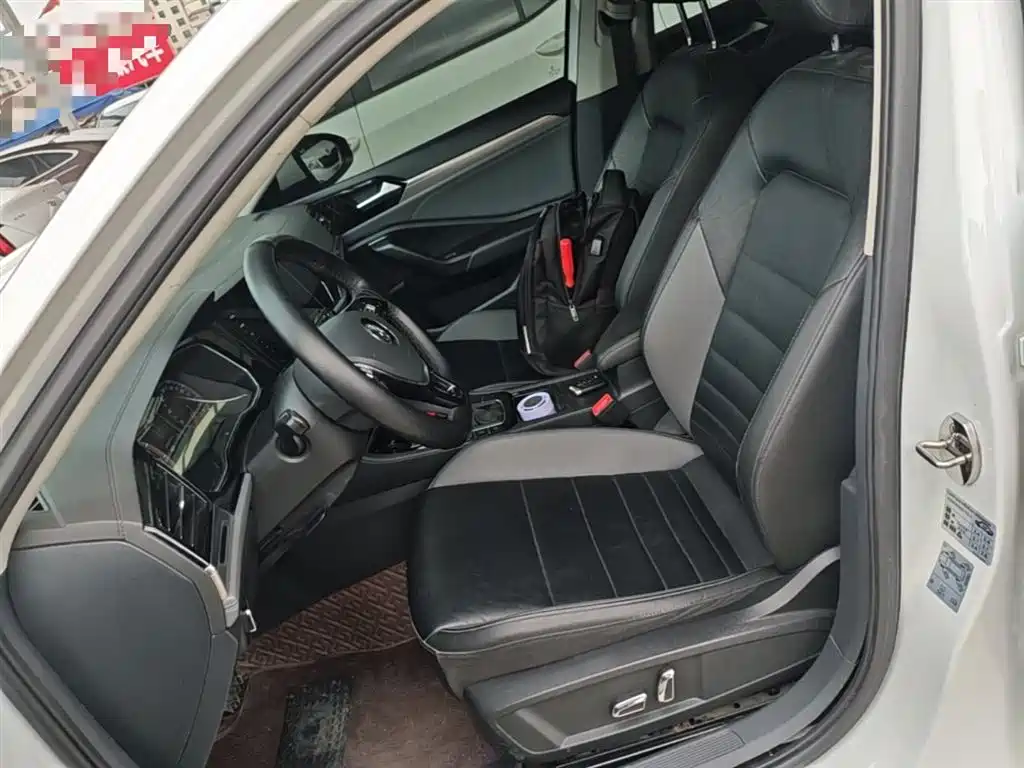 Volkswagen Sagitar 2020 280TSI DSG Comfort China VI фото 15