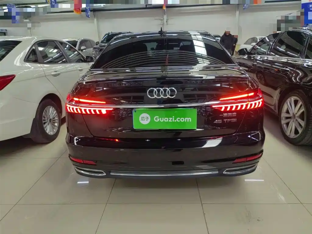 Audi A6L 2021 45 TFSI Exclusive Elegance фото 22