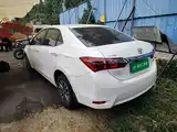 Фото 5 - Toyota Corolla