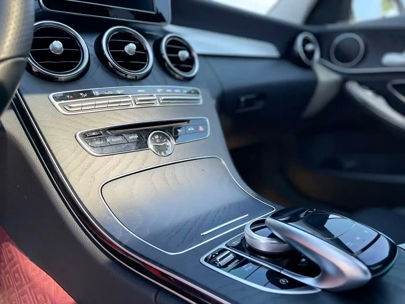 Mercedes-Benz C-Class 2018 C 180 L Fashion Sport Edition фото 23