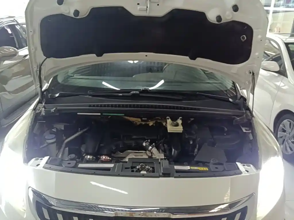 Peugeot 3008 2017 2016 1.6THP Automatic Classic Edition