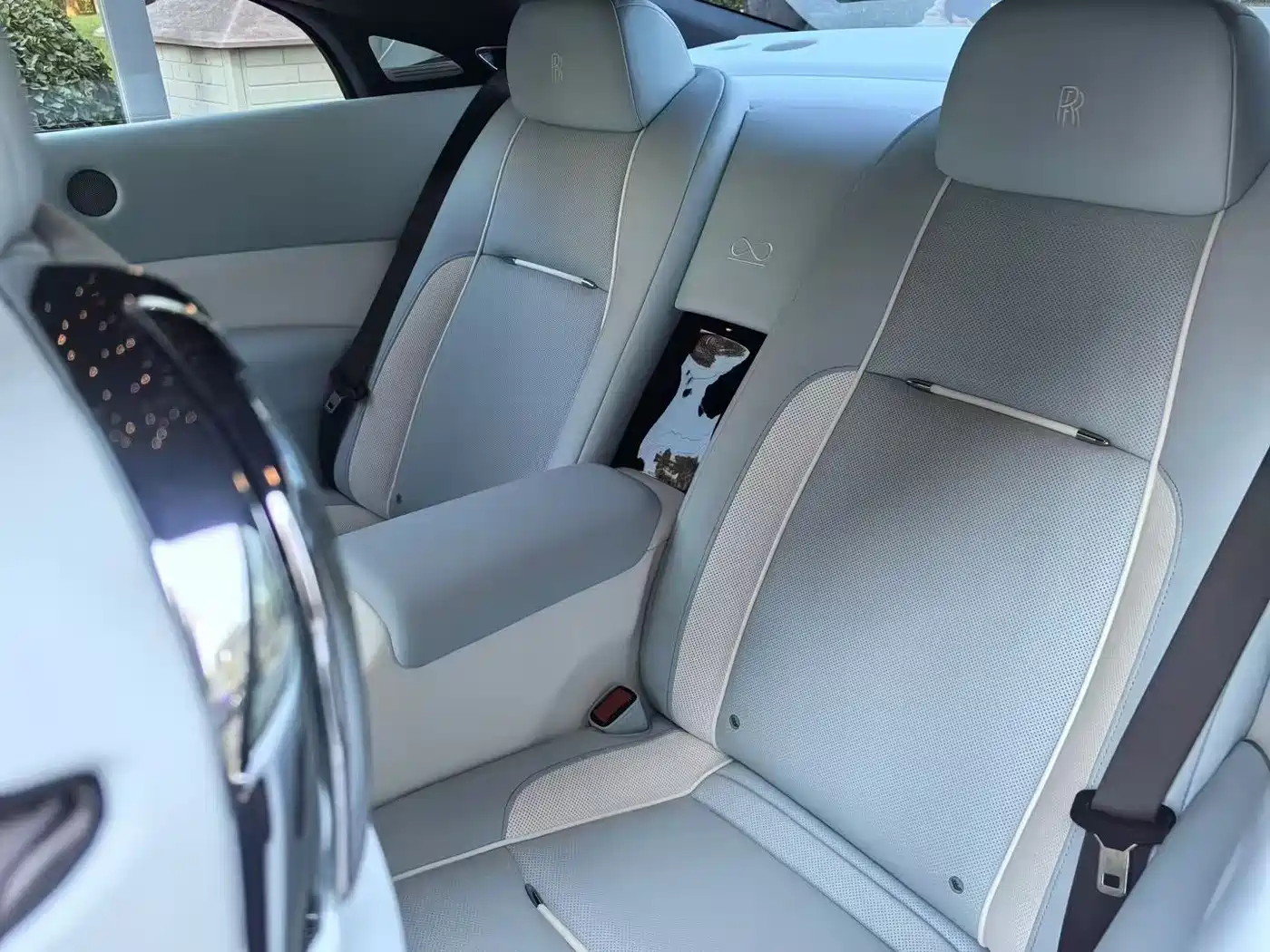 Rolls-Royce Wraith 2013 6.6T Standard фото 8