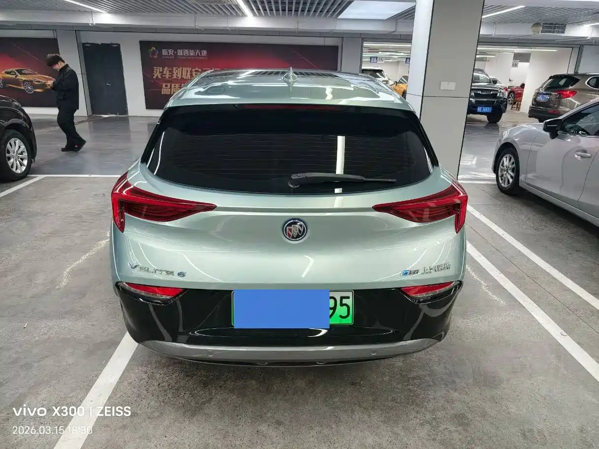 BUICK SLIGHTLY BLUE 6