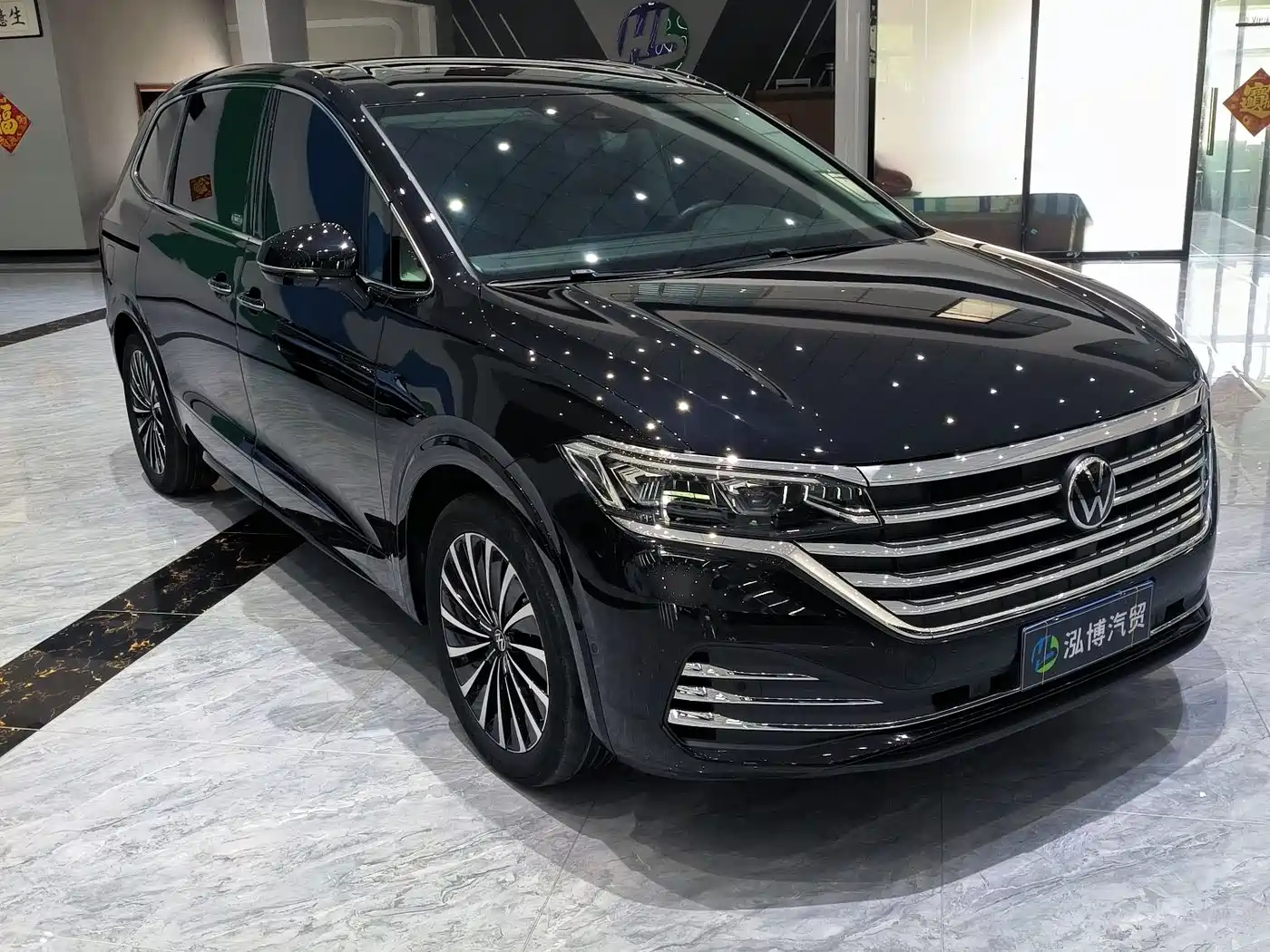 Volkswagen Viloran 2023 380TSI Premium Edition фото 3