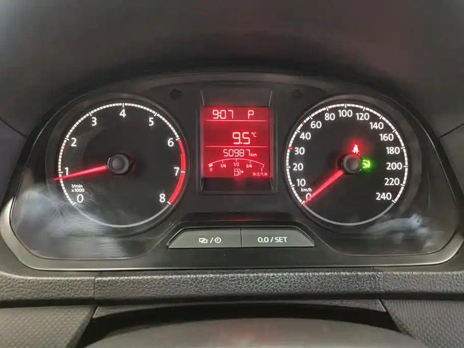 Volkswagen Jetta 2019 Dream Edition 1.5L Auto Fashion фото 14