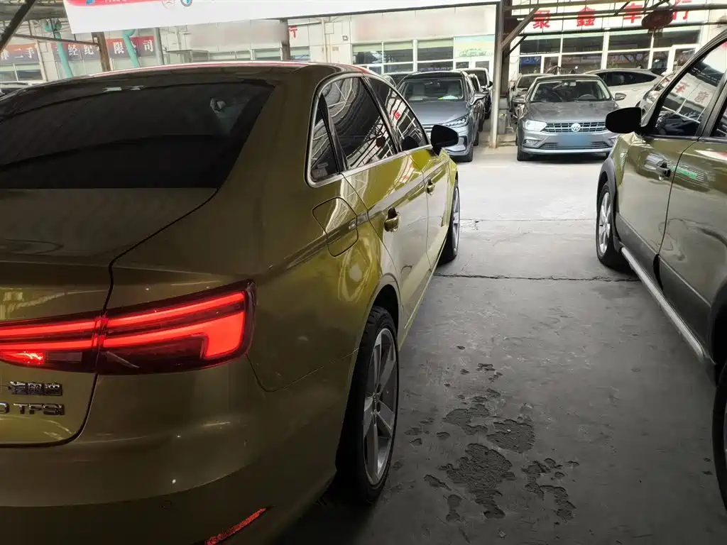 Audi A3 2017 Limousine 40 TFSI Style фото 8