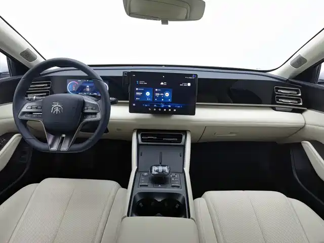 BYD Qin L 2024 DM-i 80KM Superior — фото 5