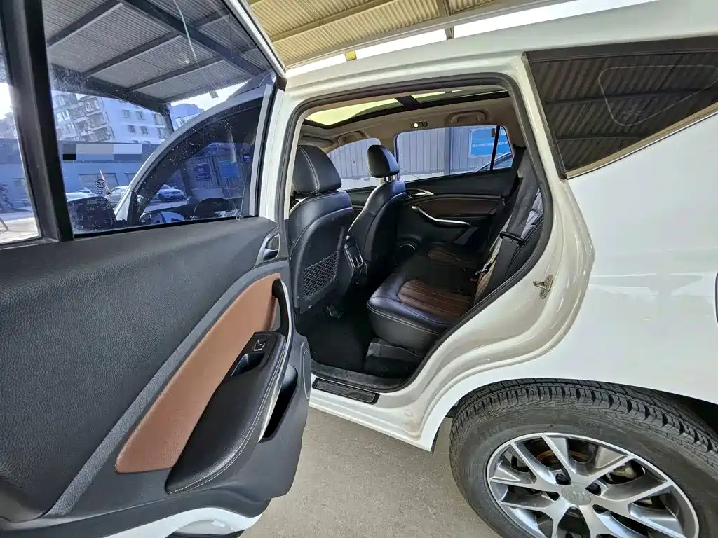 BYD Song 2018 2018 1.5TID Automatic Smart Honor