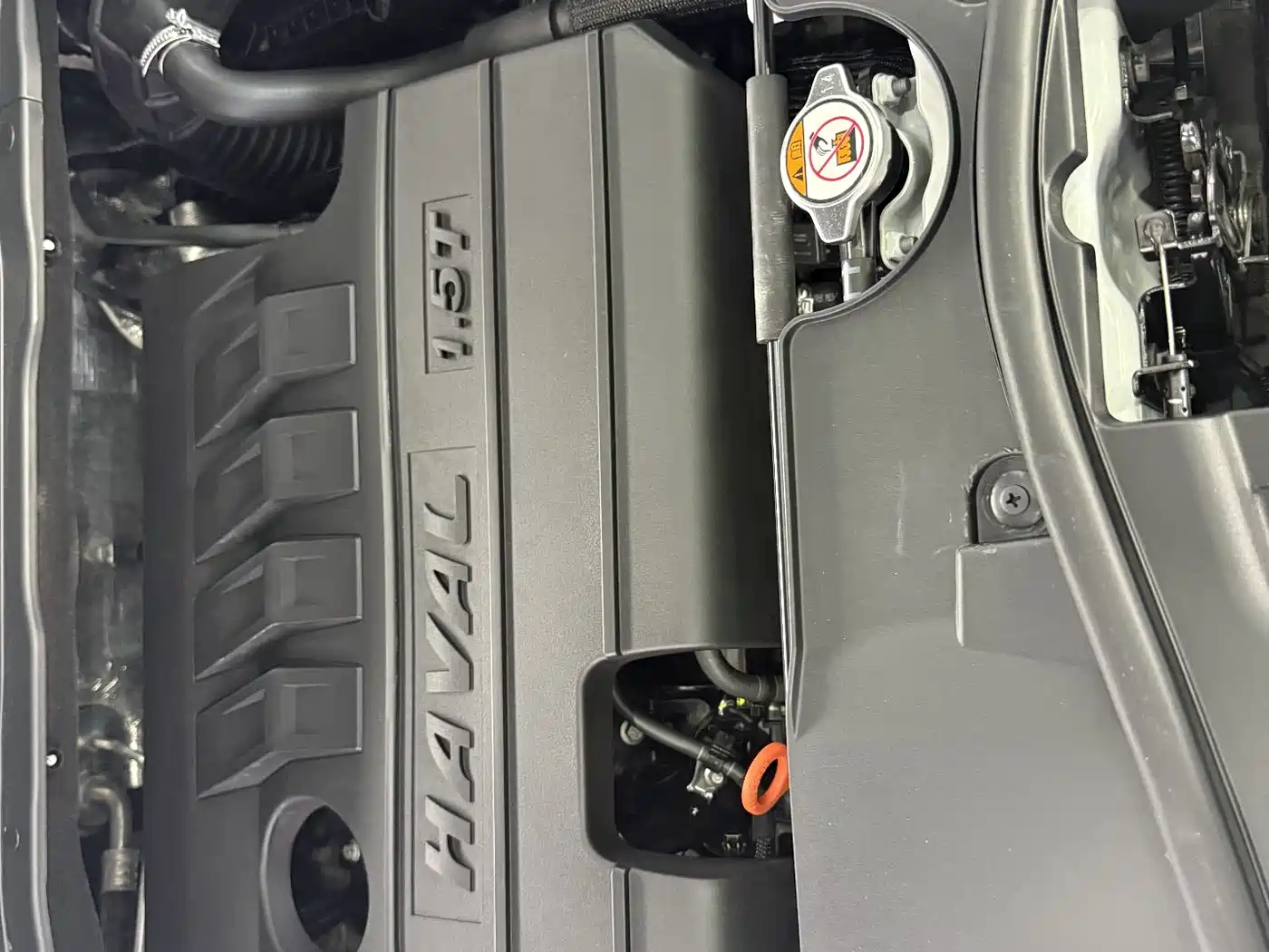 Haval M6 2021 PLUS 1.5T DCT Luxury Smart Connect фото 21