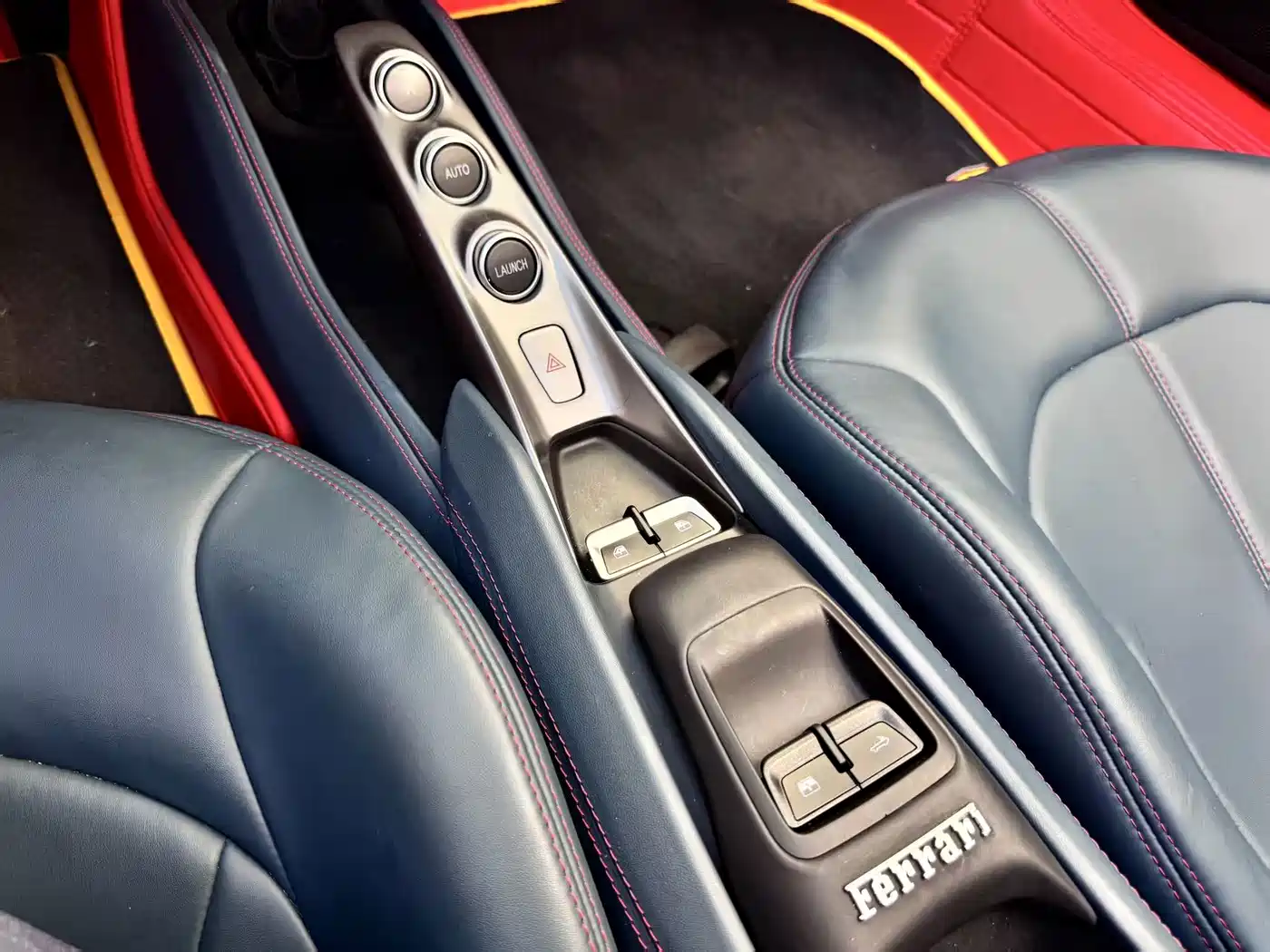 Ferrari F8 2023 2020 Spider 3.9T V8