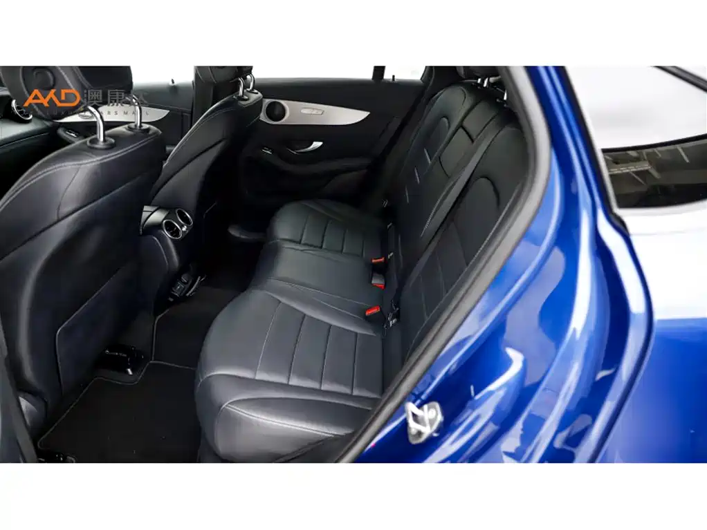 Mercedes-Benz GLC Coupe 2020 GLC 260 4MATIC Coupe SUV фото 7