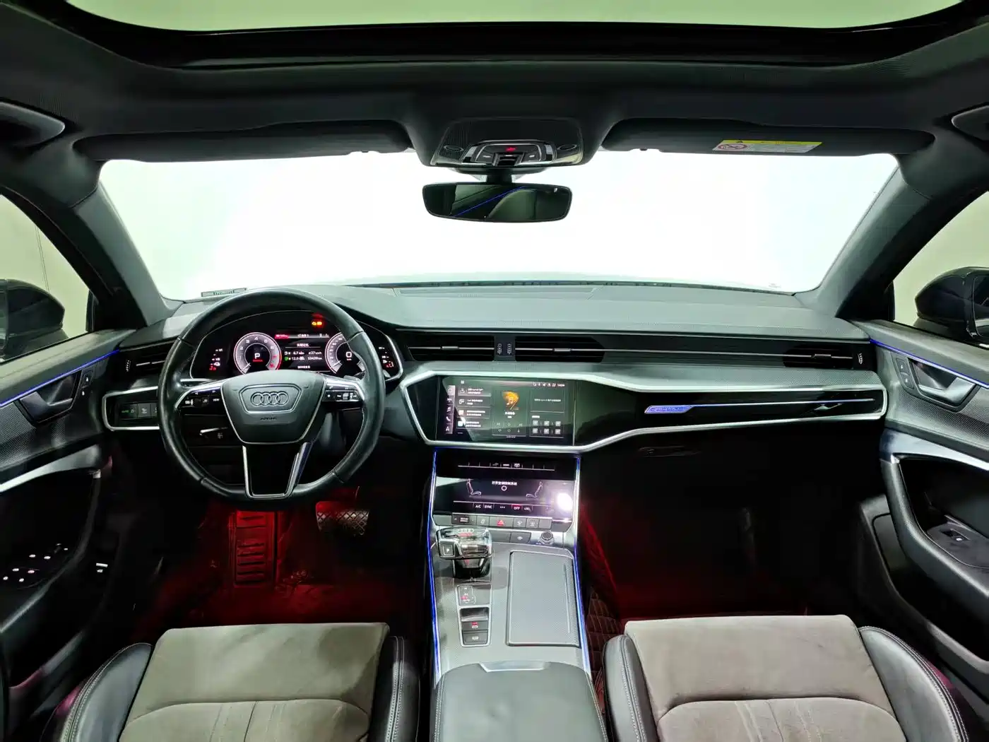 Audi A6L New Energy 2022 55 TFSI e quattro фото 10