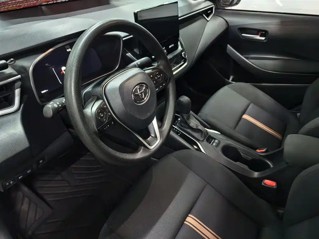 Toyota Levin 2023 Smart Hybrid 1.8L Luxury фото 11