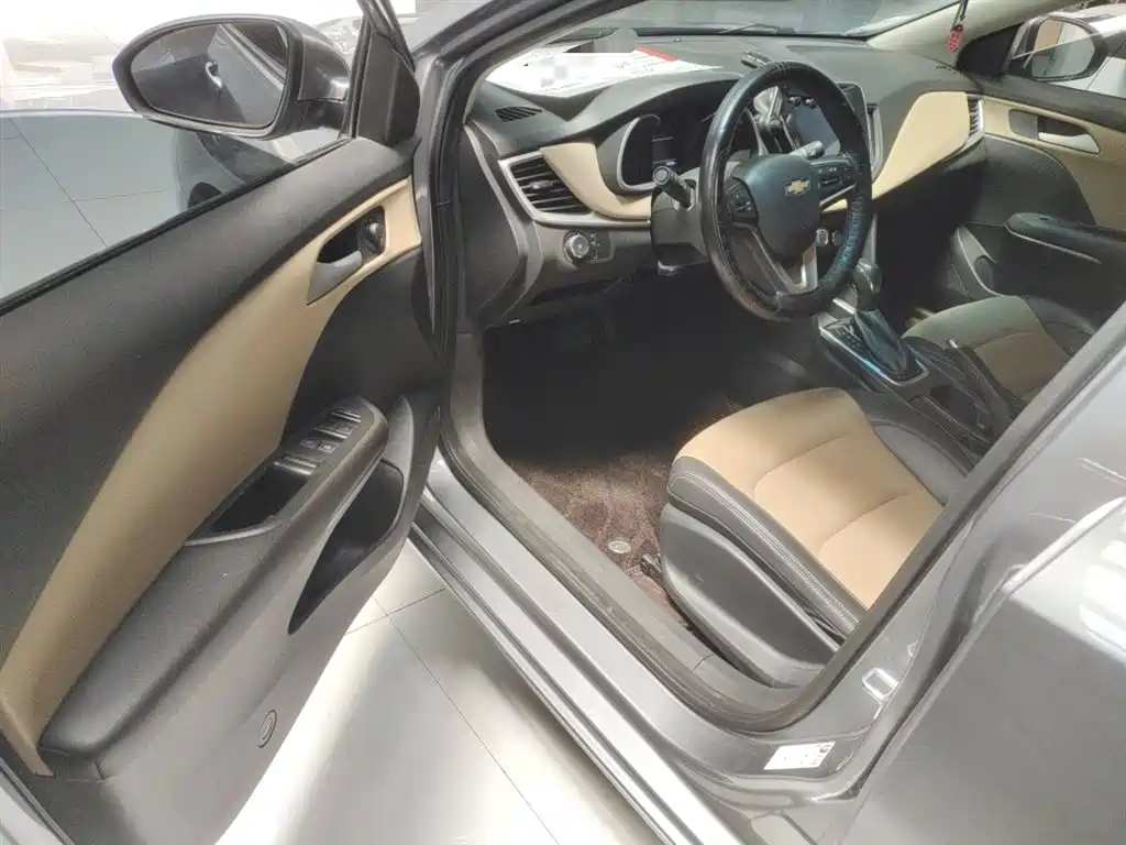 Chevrolet Monza 2020 320 Auto Joy Edition фото 14
