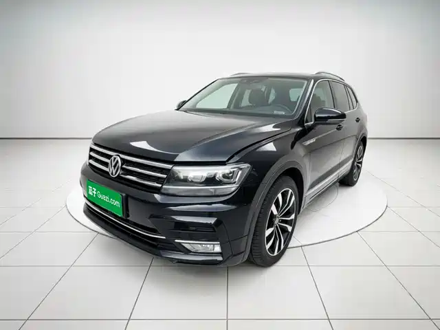 Volkswagen Tiguan L 330TSI, автомат, моноприводный, R-Line, Beyond Enjoy