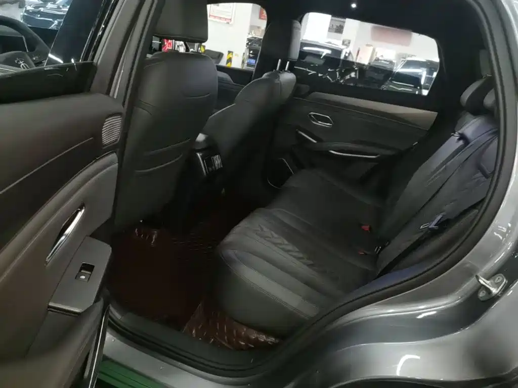 BYD Song L DM-i 2025 Smart Drive Edition 112km Surpassing фото 17