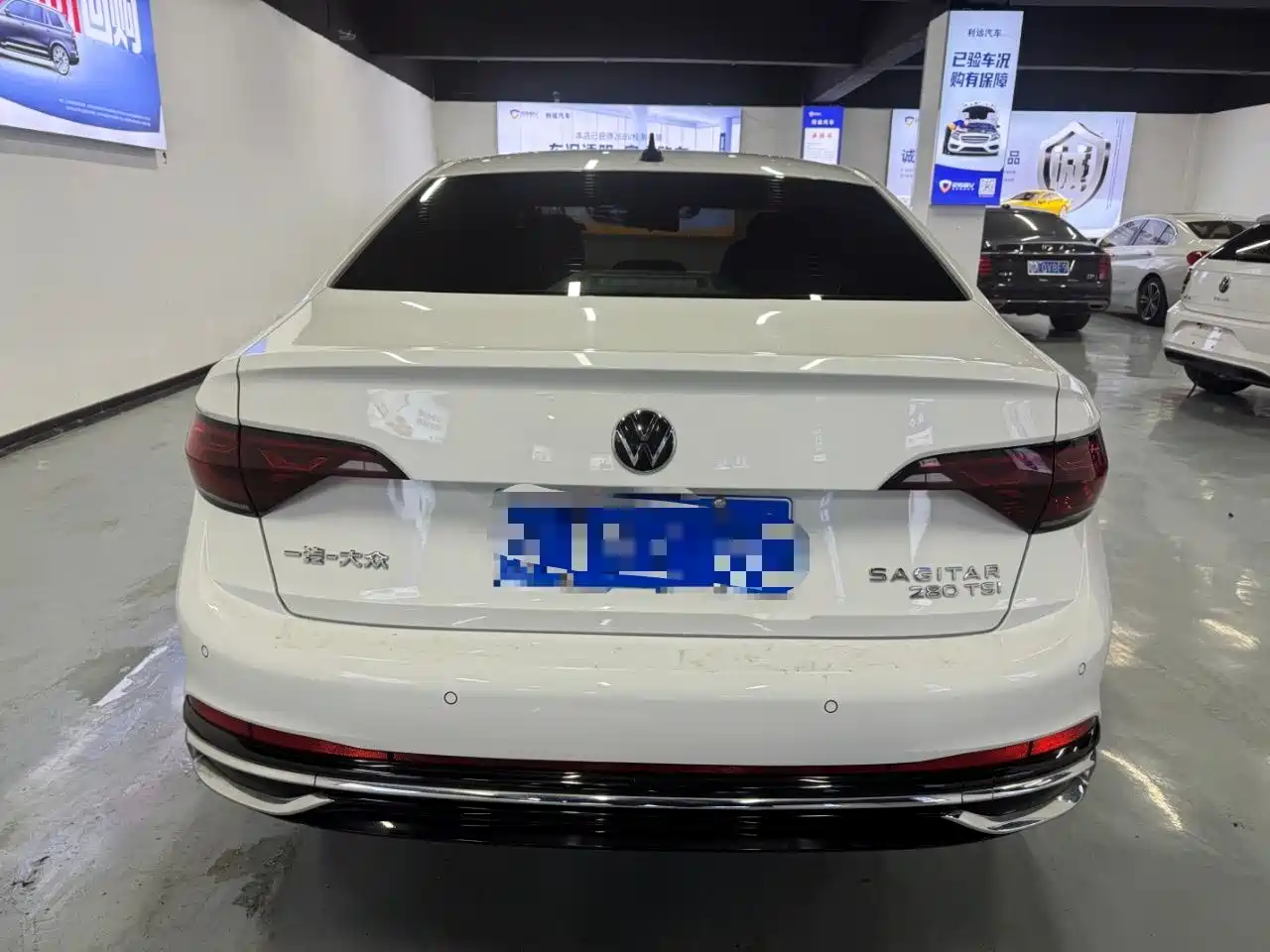 Volkswagen Sagitar 2023 280TSI DSG Surpass Plus Edition фото 8