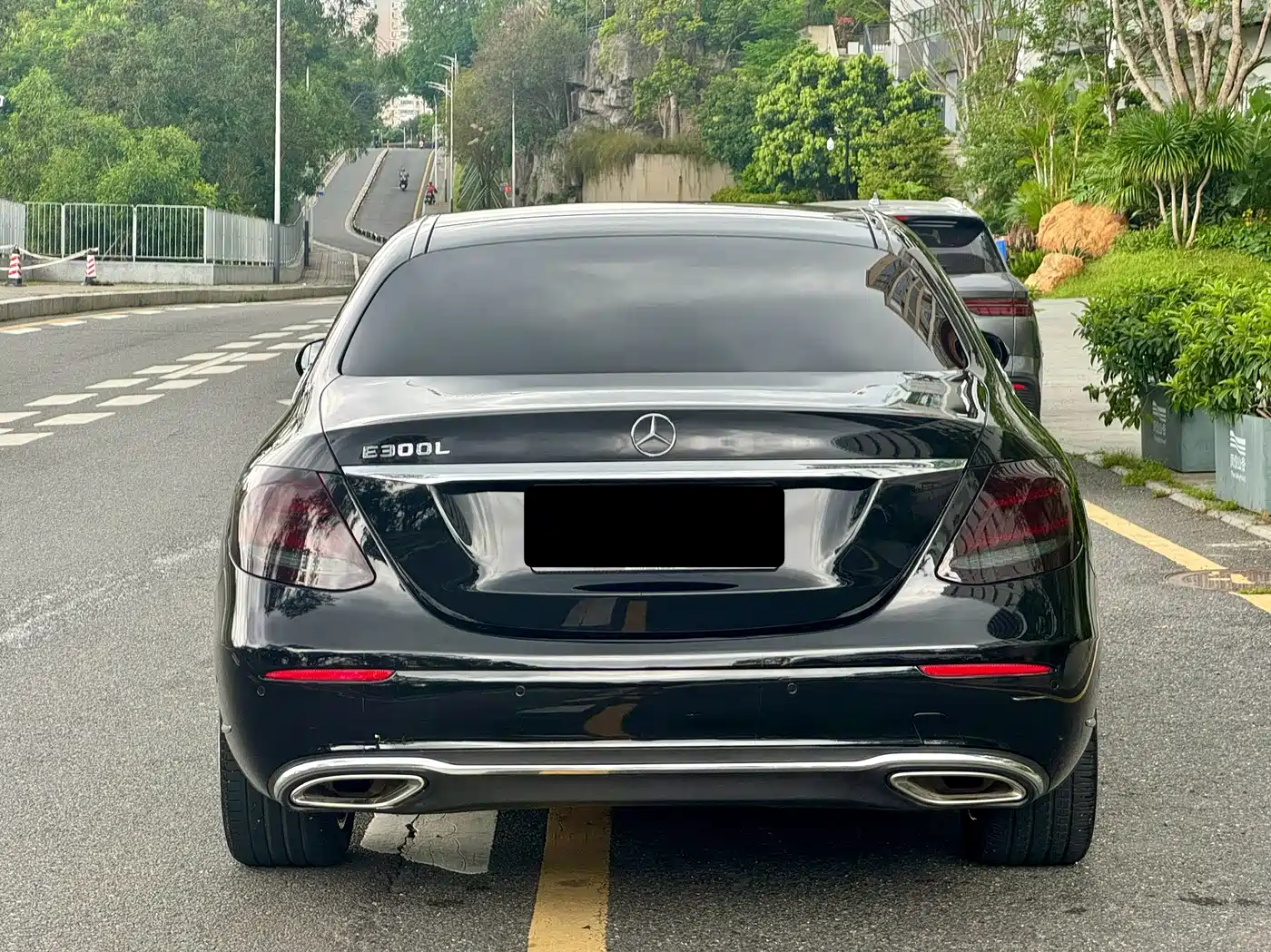 Mercedes-Benz E-Class 2020 Facelift E 300 L Sport Exclusive фото 13