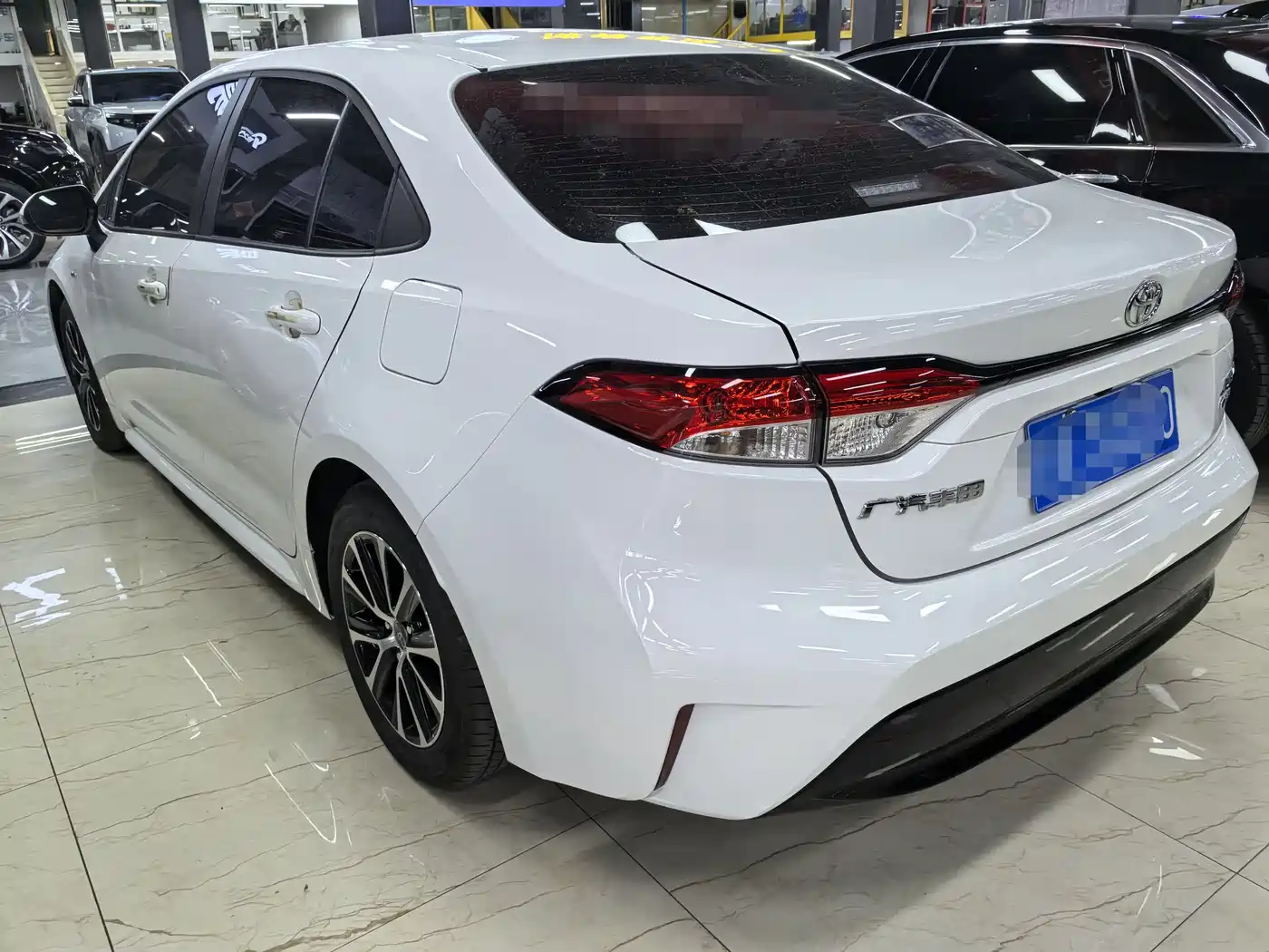 Toyota Levin 2024 Smart Hybrid 1.8L Knight Edition фото 4