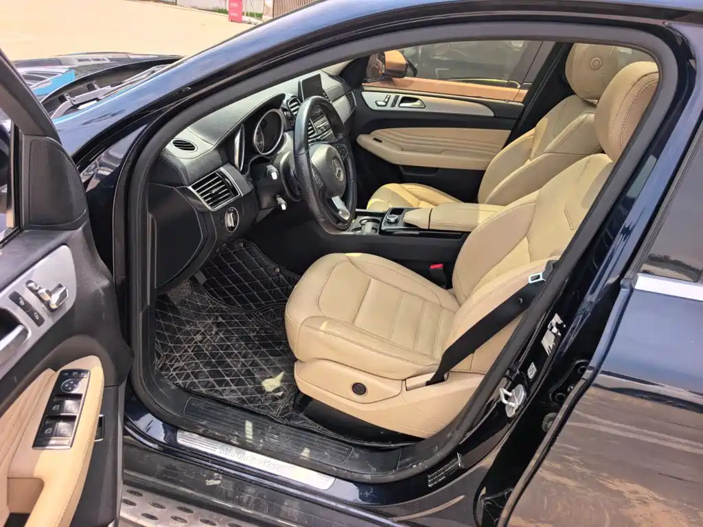 Mercedes-Benz GLE Coupe 2016 2015 GLE 320 4MATIC Coupe SUV