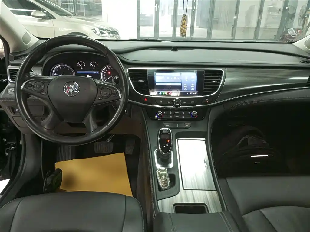 Buick LaCrosse 2022 652T Luxury фото 6