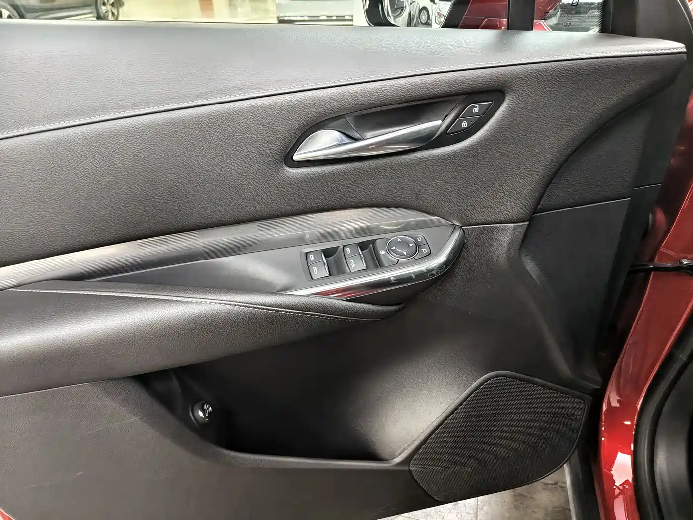 CADILLAC XT4