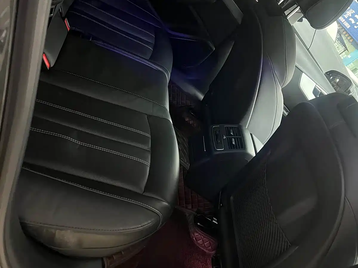 Audi A4L 2022 40 TFSI Luxury Dynamic фото 5