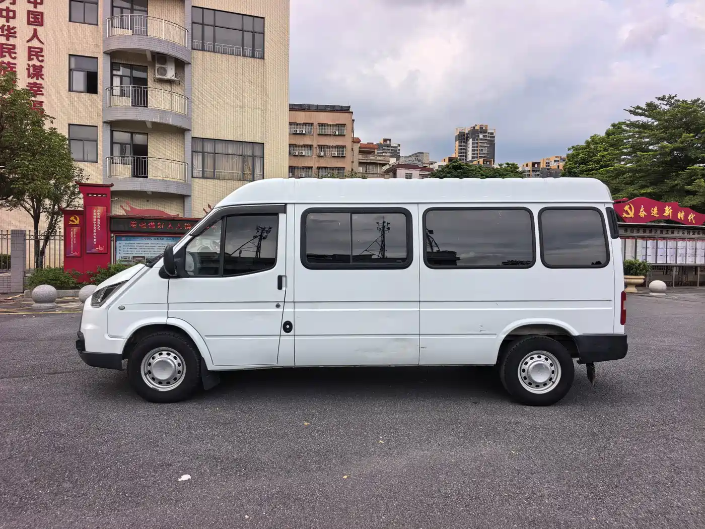 Jiangling Tesun 2021 2019 2.8T Commercial Smart Automatic Long Wheelbase Medium Roof 6-Seater Single Rear Tire China VI JX493