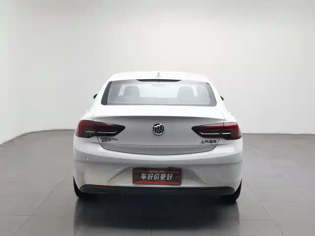 Buick Regal 2019 20T Elite China VI — фото 4