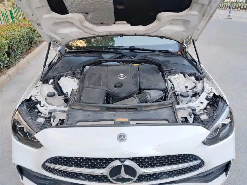 MERCEDES-BENZ CLASS C