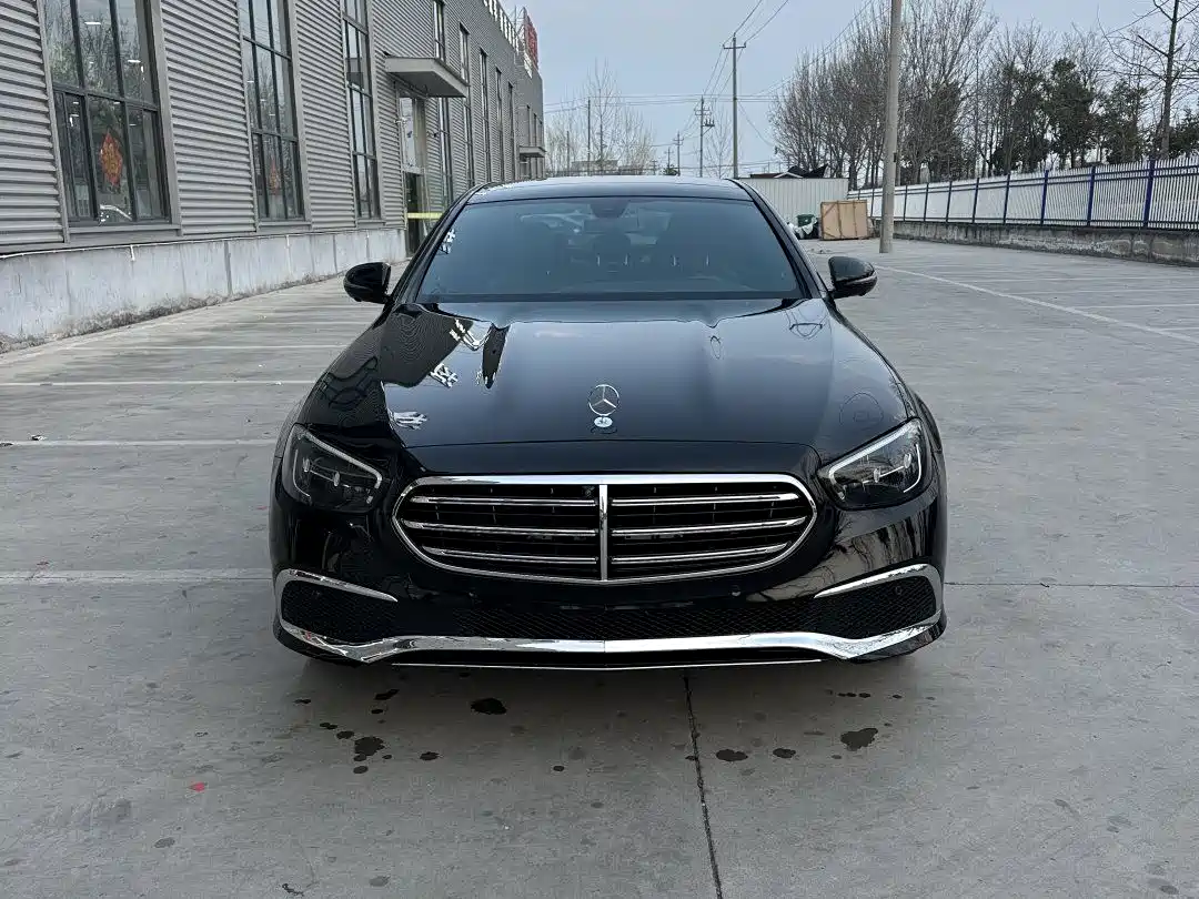 Mercedes-Benz E-Class 2022 E 300 L Sport Fashion фото 2