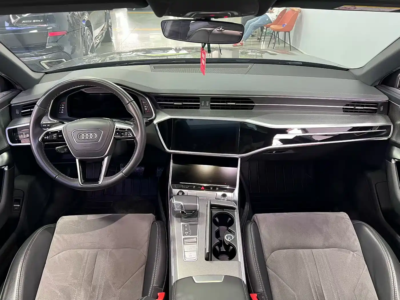Audi A6L 2024 45 TFSI Premium Dynamic фото 5
