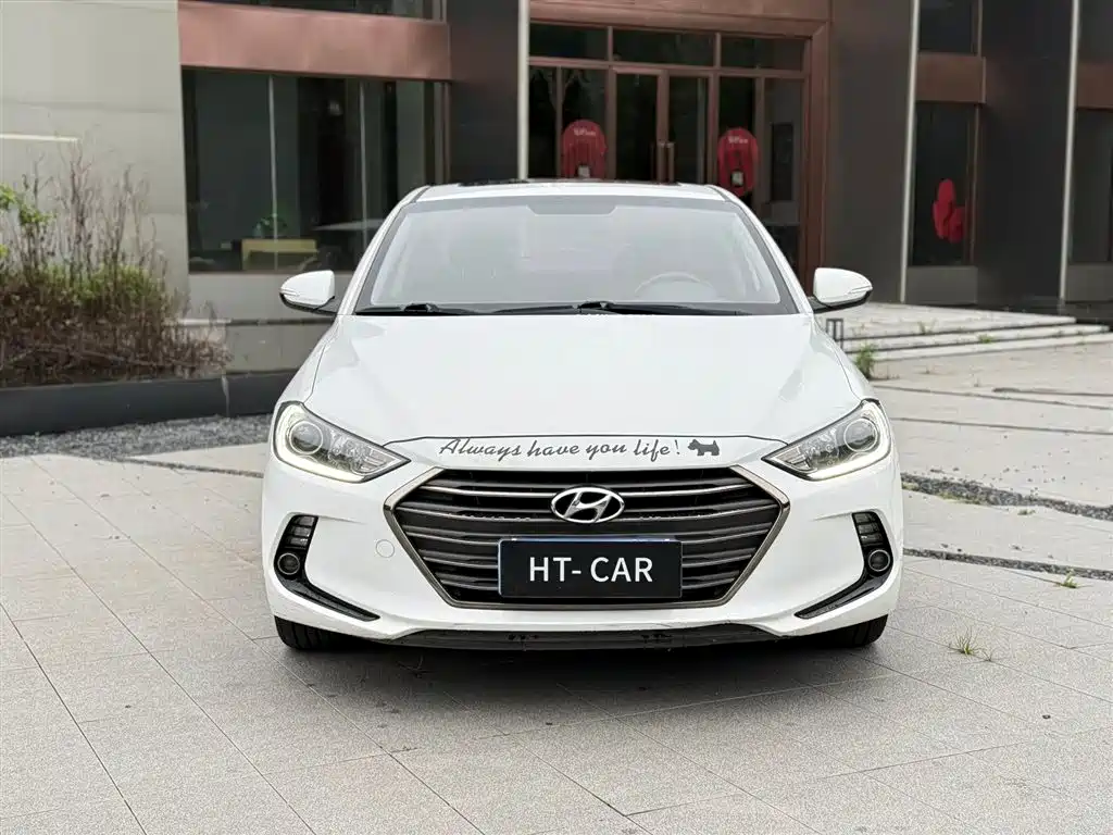 Hyundai Elantra 2019 1.4T Dual-clutch XuanDong·Vitality Type фото 2